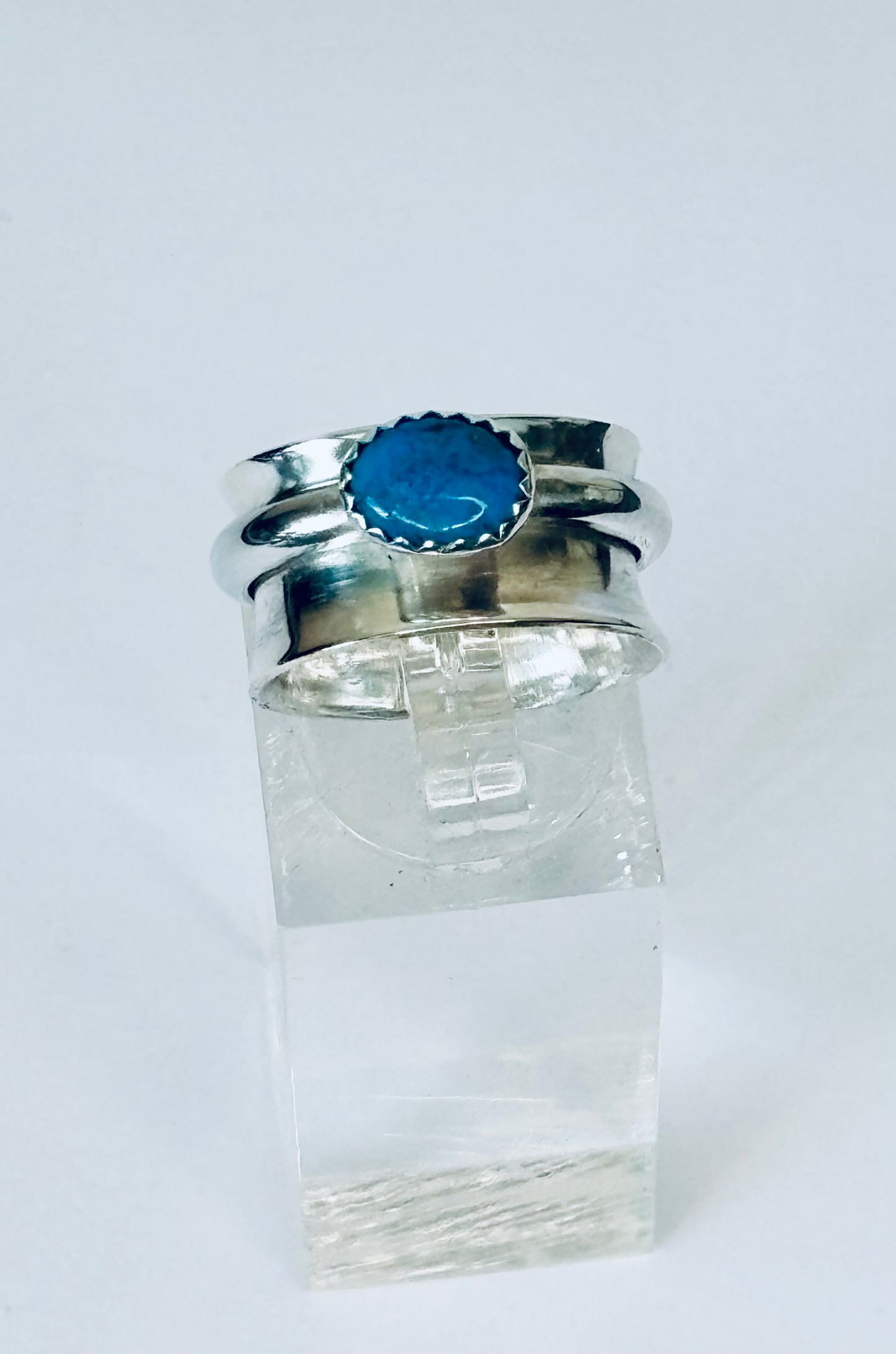 Blue Orbit Spinner Ring