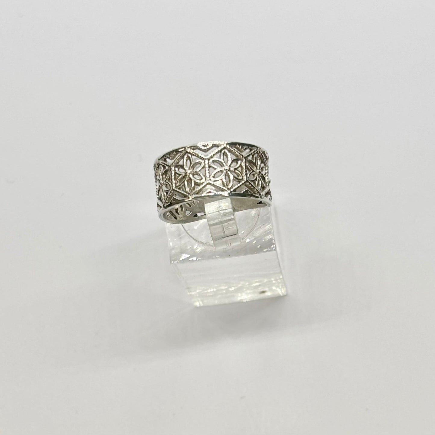 The Forge & Flora Ring