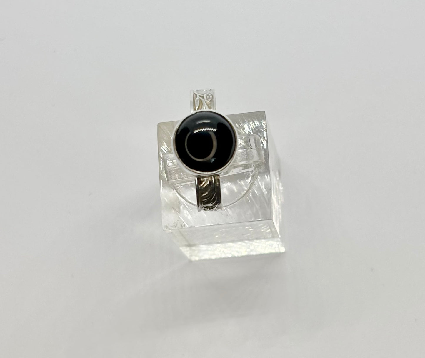 Midnight Crest Ring