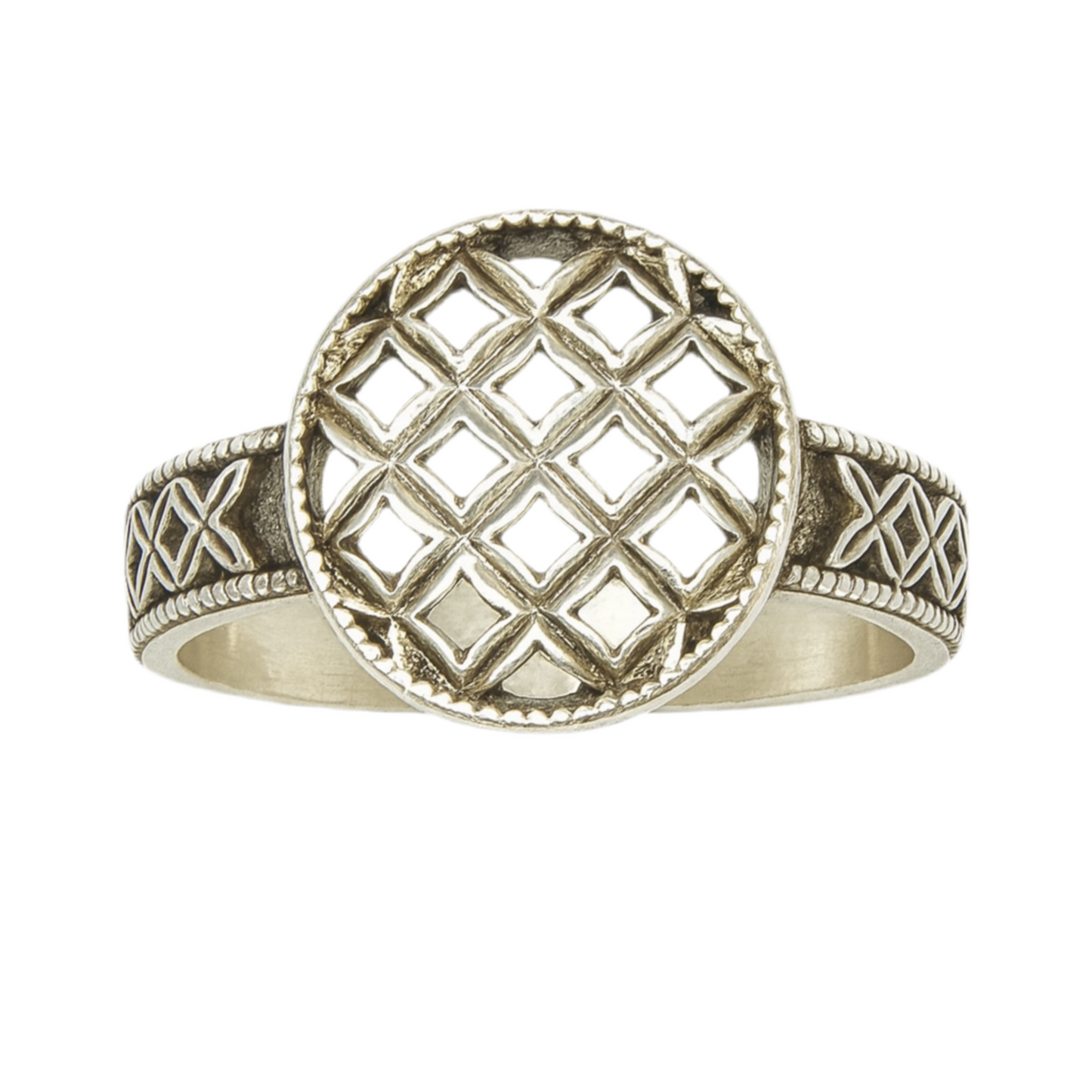 Silver Cushion Twist Ring