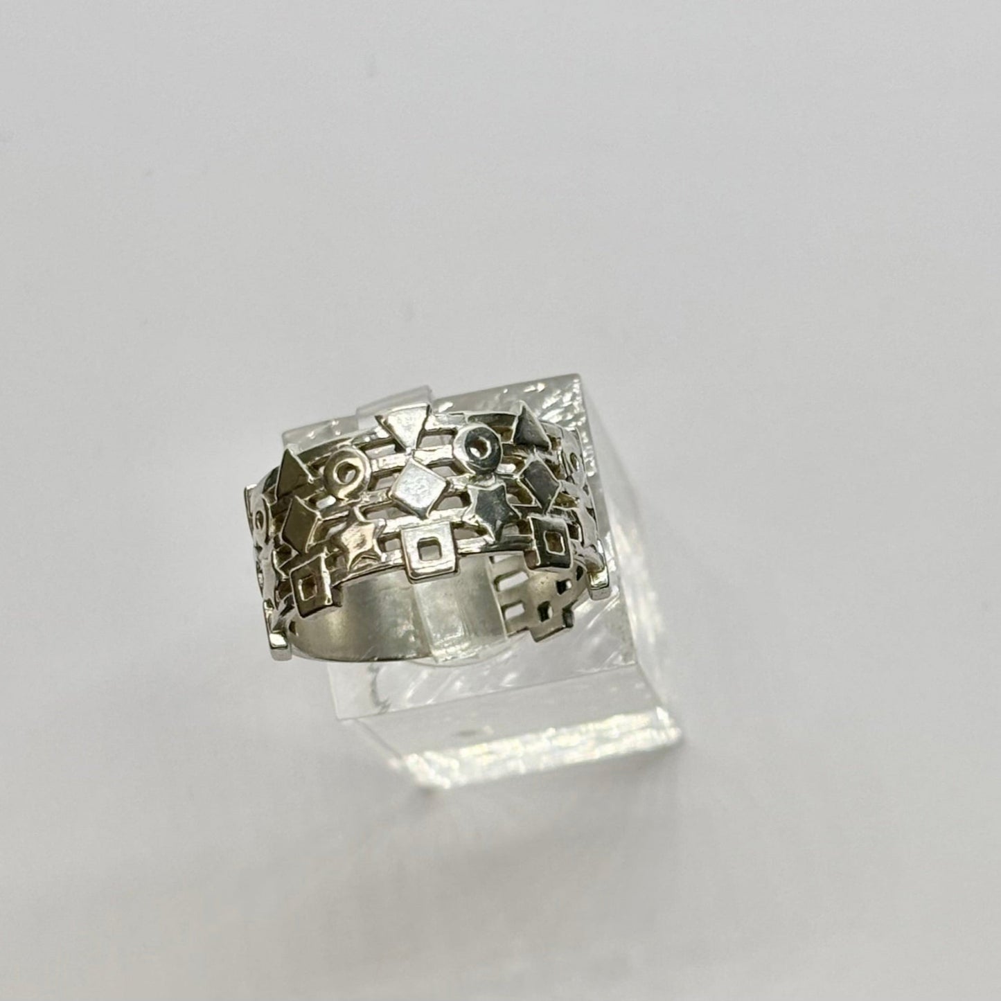 Cosmic Code Ring